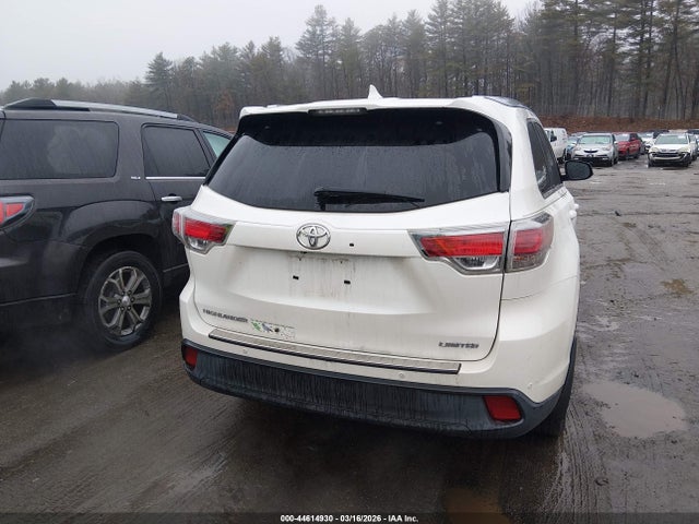 Toyota Highlander Limited V6 2014 5TDYKRFH7ES030924 Image 17