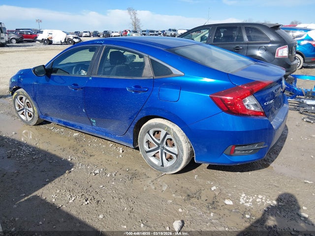 44614935 :رقم المزاد ، 2HGFC2F54HH522929 vin ، 2017 Honda Civic Lx مزاد بيع