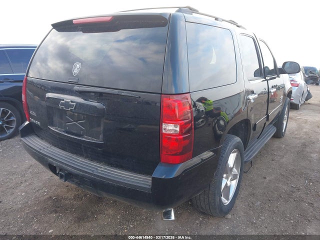 2013 CHEVROLET TAHOE 1GNSCAE00DR357752 Photo 3