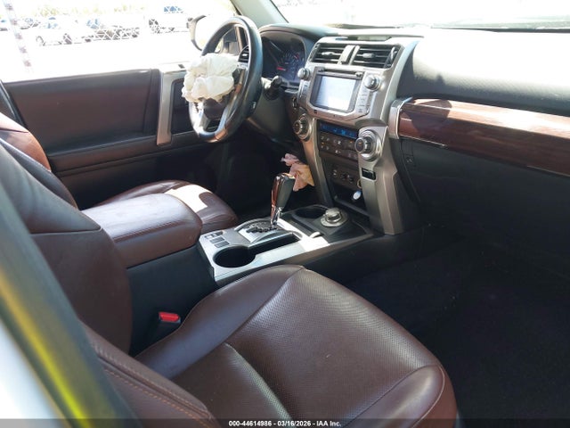 Toyota 4runner Sr5 V6 2014 JTEBU5JR2E5150656 Image 5