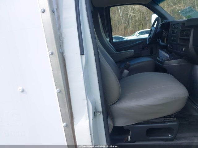 44615017 :رقم المزاد ، 1GDY72CA4D1902077 vin ، 2013 Gmc Savana Cutaway 3500 مزاد بيع