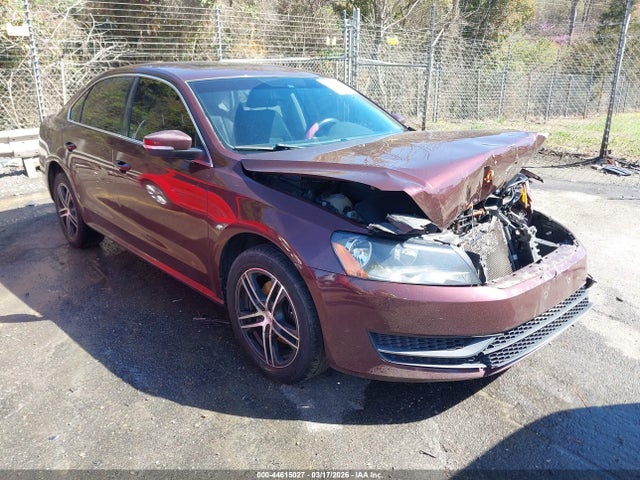44615027 :رقم المزاد ، 1VWBP7A38DC093308 vin ، 2013 Volkswagen Passat 2.5l Se مزاد بيع