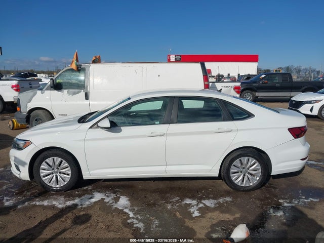 Продаж на аукціоні авто 2019 Volkswagen Jetta 1.4t R-line/1.4t S/1.4t Se, vin: 3VWC57BU6KM059865, номер лоту: 44615028