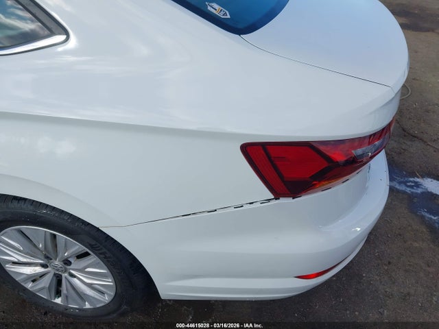 Продаж на аукціоні авто 2019 Volkswagen Jetta 1.4t R-line/1.4t S/1.4t Se, vin: 3VWC57BU6KM059865, номер лоту: 44615028