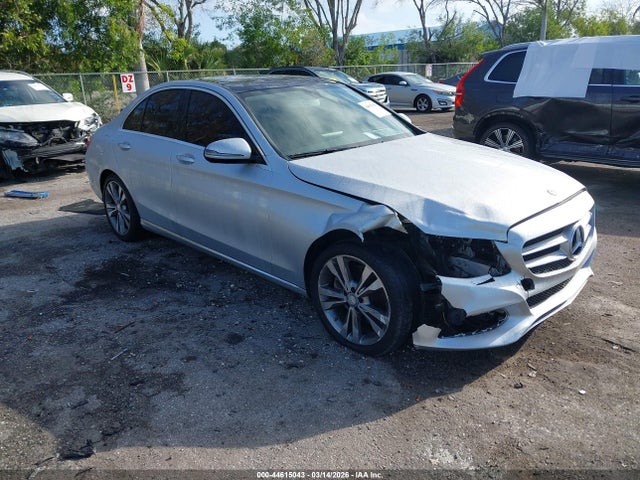 2016 MERCEDES-BENZ C 300 55SWF4JB7GU169541