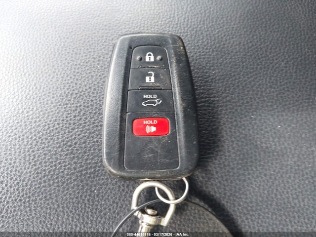 2T3P1RFVXMC150137 Toyota Rav4 Xle