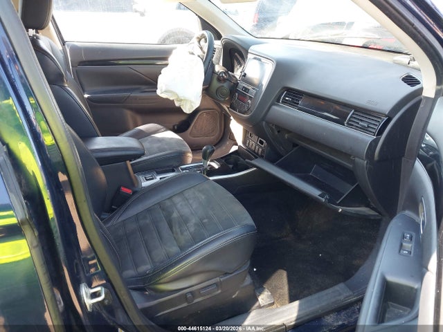 Продаж на аукціоні авто 2019 Mitsubishi Outlander Se, vin: JA4AD3A30KZ007641, номер лоту: 44615124