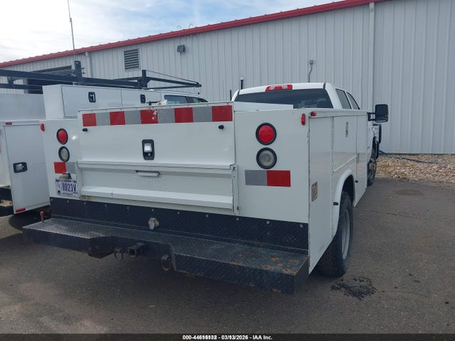 1GB4KYCG2FF643365 Chevrolet Silverado 3500hd Chassis Wt