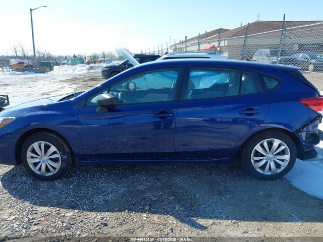 44615135 :رقم المزاد ، 4S3GTAA61J3747539 vin ، 2018 Subaru Impreza 2.0i مزاد بيع