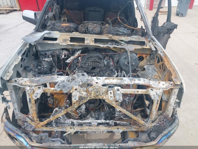 44615138 :رقم المزاد ، 3GTU2VEC6EG405827 vin ، 2014 Gmc Sierra 1500 Slt مزاد بيع