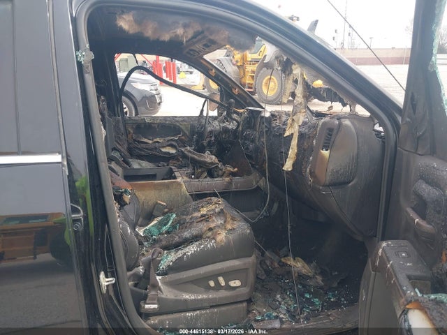 44615138 :رقم المزاد ، 3GTU2VEC6EG405827 vin ، 2014 Gmc Sierra 1500 Slt مزاد بيع