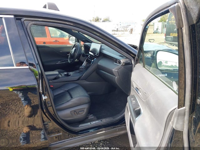 44615146 :رقم المزاد ، JTEAAAAH6MJ022558 vin ، 2021 Toyota Venza Xle مزاد بيع