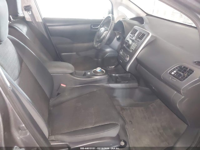 2015 NISSAN LEAF 1N4AZ0CP0FC333105 Photo 4