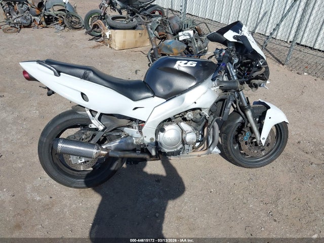 2000 Yamaha Yzf600 R მანქანა იყიდება აუქციონზე, vin: JYA5AHE07YA020340, აუქციონის ნომერი: 44615172