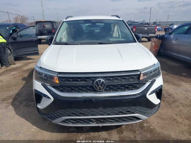 Продаж на аукціоні авто 2024 Volkswagen Taos 1.5t S, vin: 3VV5X7B21RM056159, номер лоту: 44615176