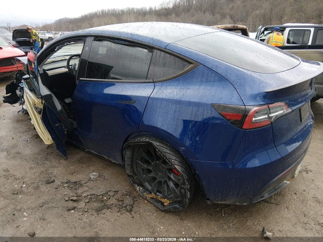 7SAYGDEF9RF169843 Tesla Model Y Performance Dual Motor All-wheel Drive