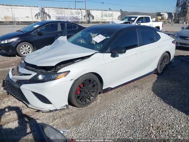 44615236 :رقم المزاد ، 4T1KZ1AK5MU053758 vin ، 2021 Toyota Camry Trd مزاد بيع