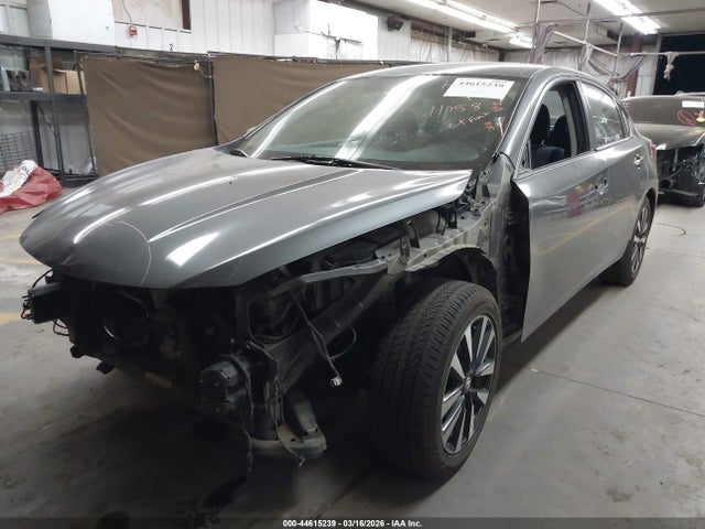 Nissan Altima 2.5 Sv 2018 1N4AL3AP1JC210427 Image 2