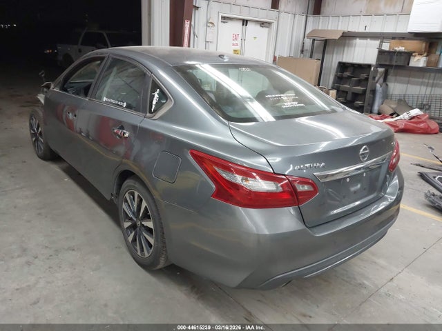 Nissan Altima 2.5 Sv 2018 1N4AL3AP1JC210427 Image 3