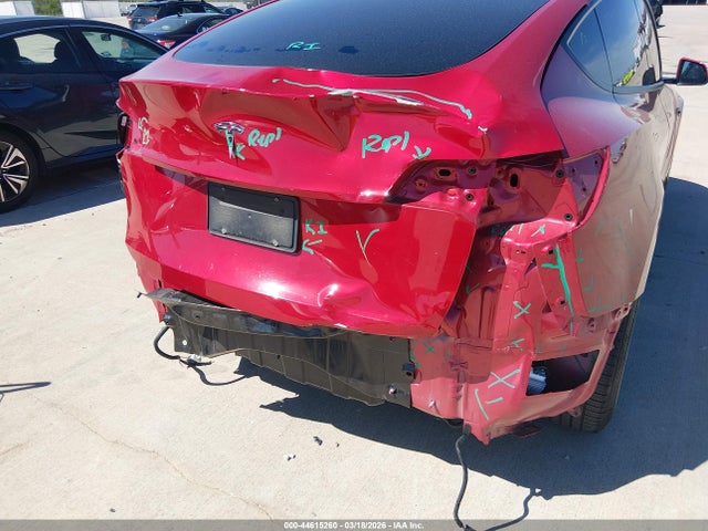 2020 Tesla Model Y Long Range Dual Motor All-wheel Drive მანქანა იყიდება აუქციონზე, vin: 5YJYGDEE9LF044708, აუქციონის ნომერი: 44615260