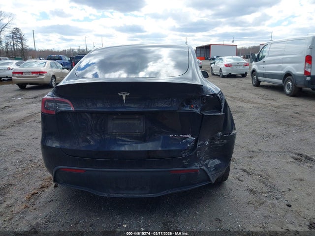44615274 :رقم المزاد ، 7SAYGDEF4NF465816 vin ، 2022 Tesla Model Y Performance Dual Motor All-wheel Drive مزاد بيع