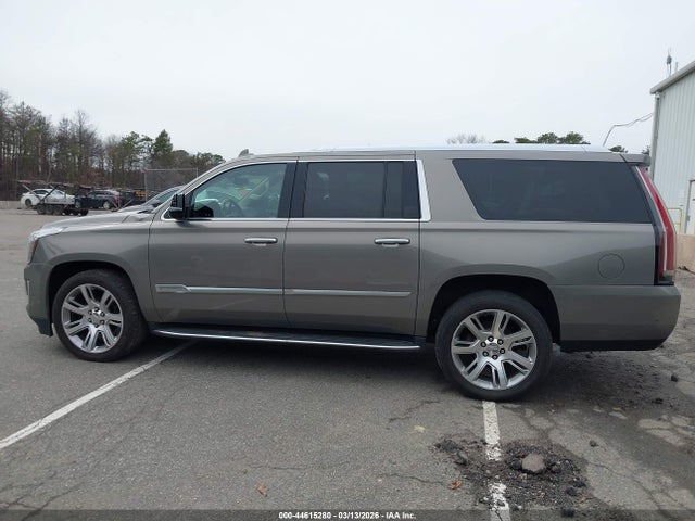44615280 :رقم المزاد ، 1GYS4HKJ1KR273636 vin ، 2019 Cadillac Escalade Esv Luxury مزاد بيع