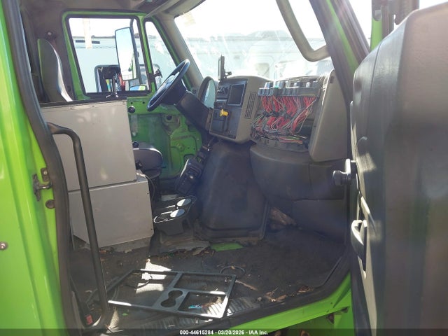 Продаж на аукціоні авто 2011 International 4000 4300, vin: 1HTMMAAN8BJ421678, номер лоту: 44615284