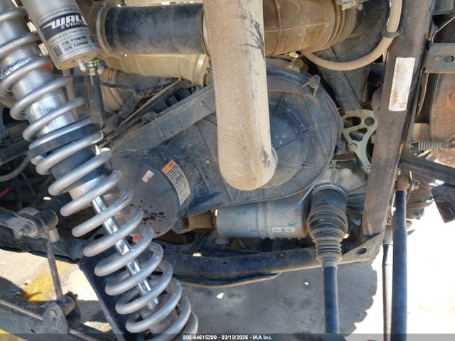 2022 POLARIS RZR 3NSN4E998NH670559 Photo 8