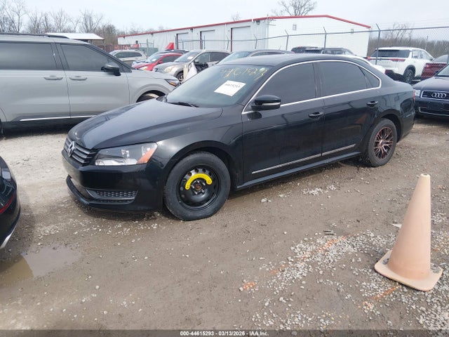 2013 Volkswagen Passat 2.5l Se მანქანა იყიდება აუქციონზე, vin: 1VWBH7A38DC062458, აუქციონის ნომერი: 44615293