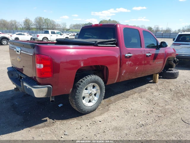 2013 CHEVROLET SILVERADO 1500 3GCPCSE09DG326584 Photo 3