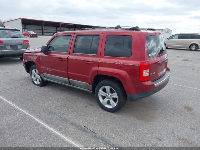 2011 JEEP PATRIOT 1J4NF4GB3BD109920 Photo 2