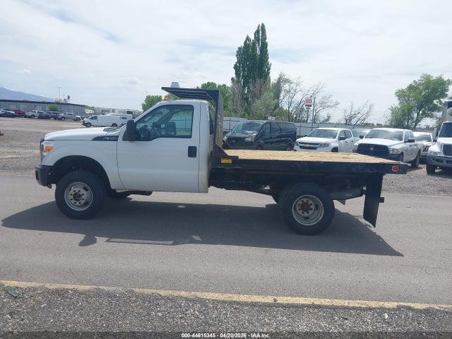 Ford F-350 Chassis Xl 2015 1FDRF3H6XFED44524 Image 14