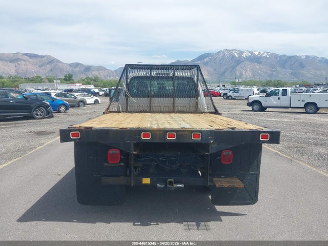 Ford F-350 Chassis Xl 2015 1FDRF3H6XFED44524 Image 16
