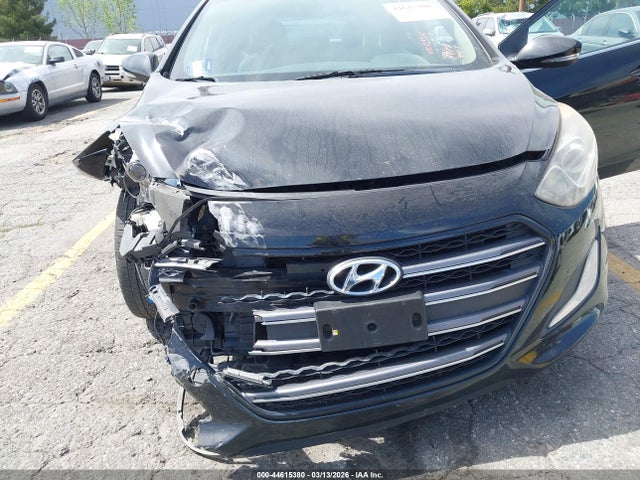 KMHD35LH3GU284648 Hyundai ELANTRA GT