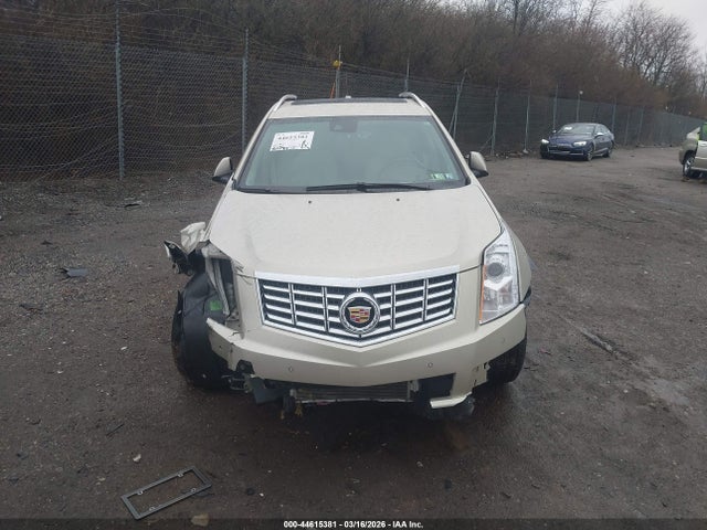 Продажа на аукционе авто 2015 Cadillac Srx Luxury Collection, vin: 3GYFNEE38FS555267, номер лота: 44615381