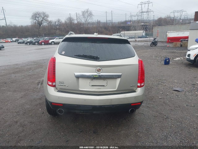 Продажа на аукционе авто 2015 Cadillac Srx Luxury Collection, vin: 3GYFNEE38FS555267, номер лота: 44615381