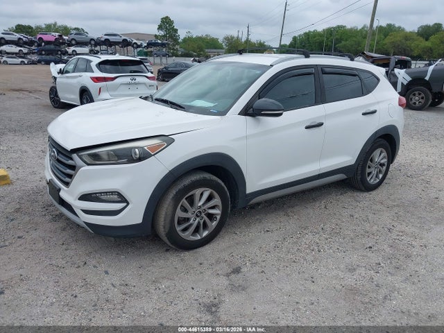 Aukcja sprzedaży 2017 Hyundai Tucson Limited/sport And Eco/se, vin: KM8J3CA26HU325569, numer aukcji: 44615389