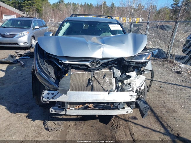Toyota Highlander Le 2021 5TDBZRBH2MS155304 Image 13