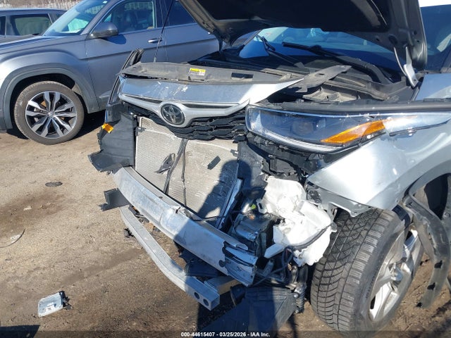 Toyota Highlander Le 2021 5TDBZRBH2MS155304 Image 6