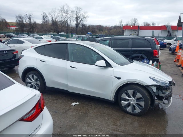 Auction sale of the 2020 Tesla Model Y Long Range Dual Motor All-wheel Drive, vin: 5YJYGDEE3LF009419, lot number: 44615412