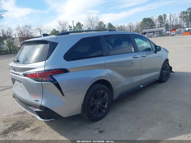 5TDXRKECXSS226422 Toyota Sienna Xse