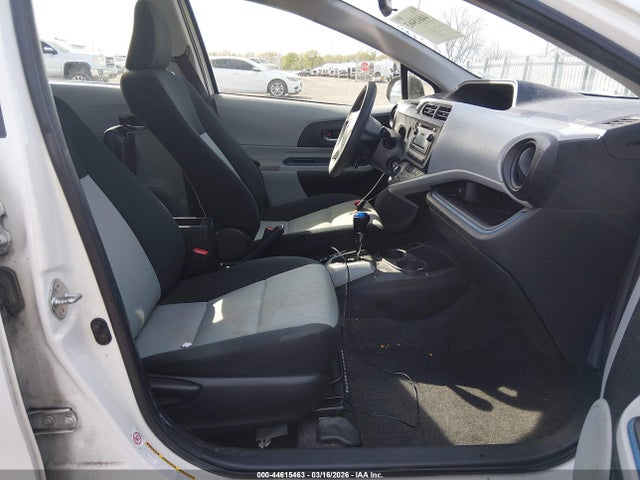 2012 TOYOTA PRIUS C JTDKDTB33C1518933 Photo 4