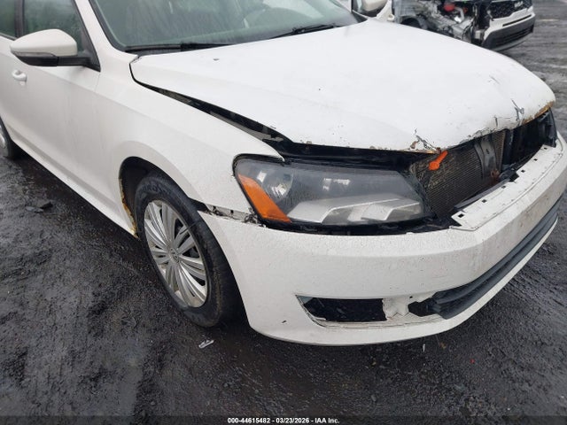 2012 Volkswagen Passat 2.5l S მანქანა იყიდება აუქციონზე, vin: 1VWAP7A34CC018759, აუქციონის ნომერი: 44615482