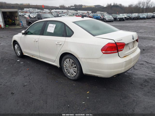 2012 Volkswagen Passat 2.5l S მანქანა იყიდება აუქციონზე, vin: 1VWAP7A34CC018759, აუქციონის ნომერი: 44615482