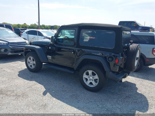 2021 JEEP WRANGLER 1C4GJXANXMW585638 Photo 2