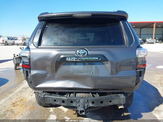 2015 Toyota 4runner Trail Premium მანქანა იყიდება აუქციონზე, vin: JTEBU5JR5F5255211, აუქციონის ნომერი: 44615576