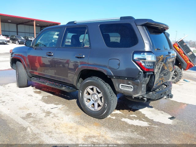 2015 Toyota 4runner Trail Premium მანქანა იყიდება აუქციონზე, vin: JTEBU5JR5F5255211, აუქციონის ნომერი: 44615576