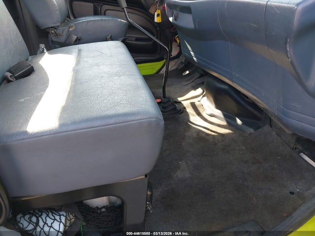 Продаж на аукціоні авто 2005 Hino Fb, vin: JHBNB6M851S10049, номер лоту: 44615580