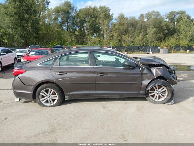 44615602 :رقم المزاد ، 5NPE24AF6FH208907 vin ، 2015 Hyundai Sonata Se مزاد بيع