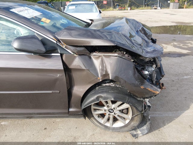 44615602 :رقم المزاد ، 5NPE24AF6FH208907 vin ، 2015 Hyundai Sonata Se مزاد بيع